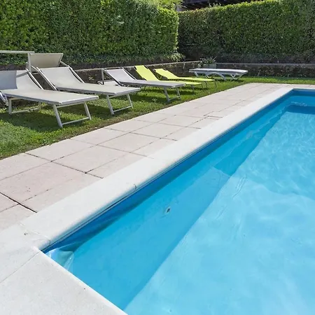 Host4u - Casetta Di Viola Con Piscina E Parcheggio A Due Passi Dal Di Garda