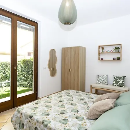 Host4u - Casetta Di Viola Con Piscina E Parcheggio A Due Passi Dal Di Garda *