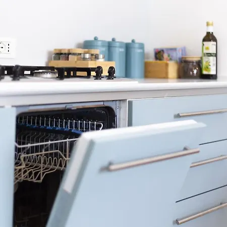 Apartament Host4u - Casetta Di Viola Con Piscina E Parcheggio A Due Passi Dal Di Garda *